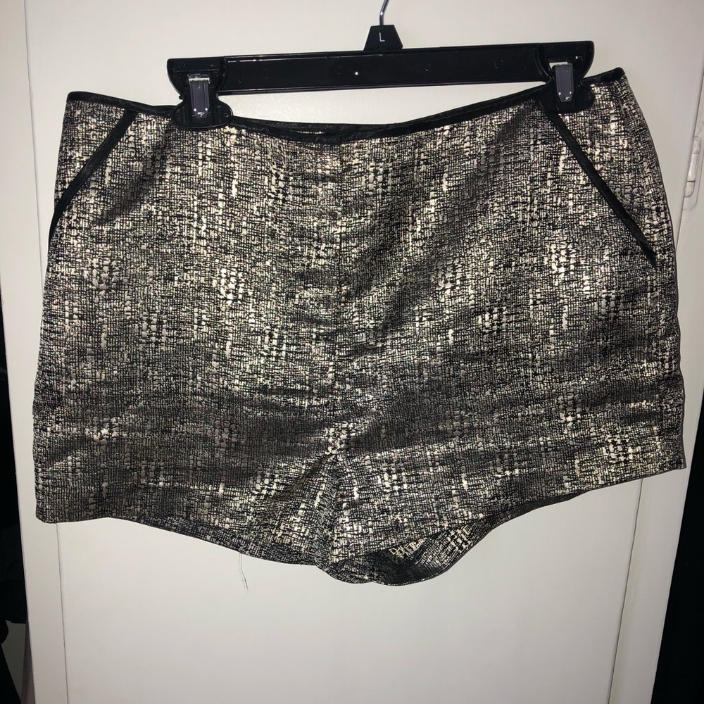 Flashy & Cute High-Waisted Shorts!